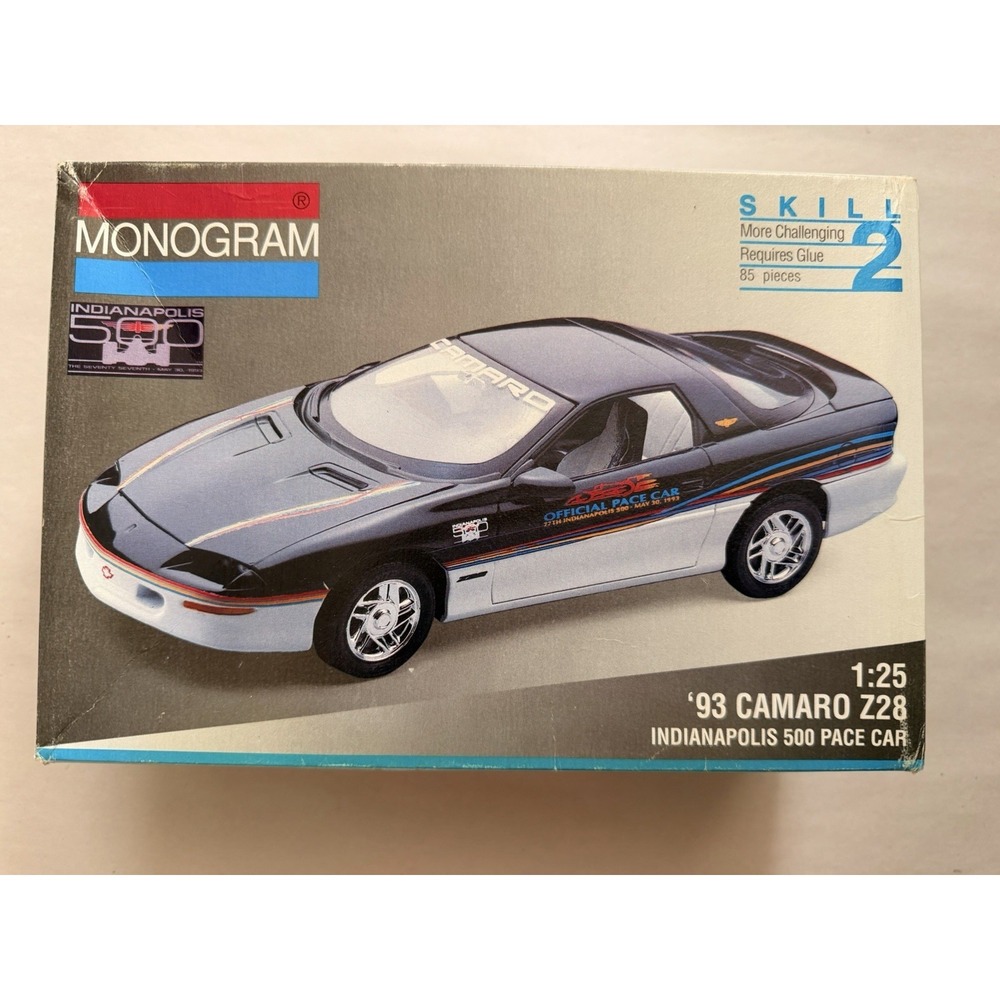 Monogram 1:25 93 Camaro Z28 Indianapolis 500 Pace Car Model Kit 2964 Open Box